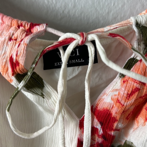 Vici White Floral Swing Romper - Picture 6 of 10